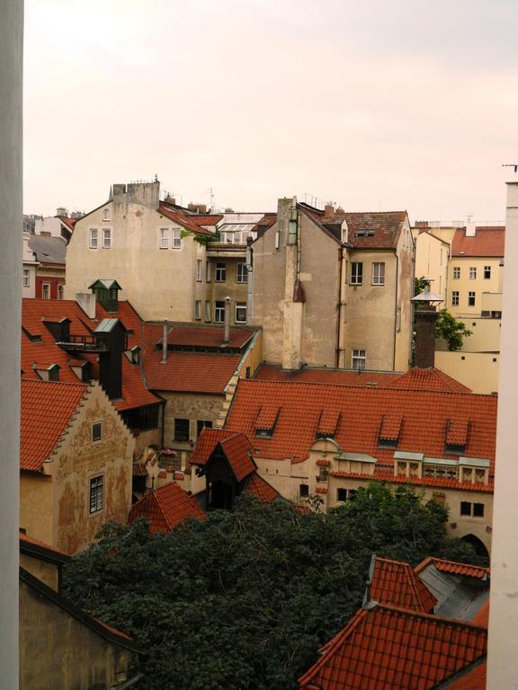 Riverside Ruterra Apartment Prag Zimmer foto